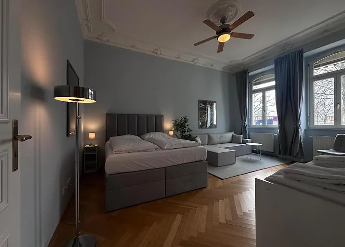 Waldstrasse Living